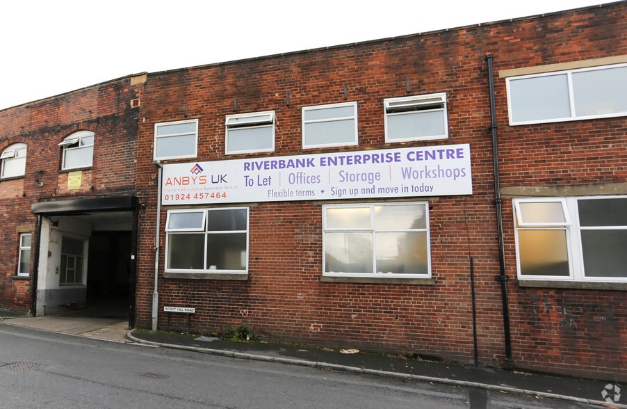Scout Hill Rd, Dewsbury for lease - Building Photo - Image 3 of 4