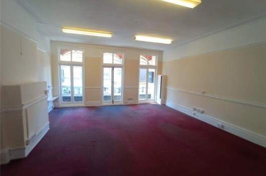 160 High St, Southend On Sea for lease Interior Photo- Image 1 of 2