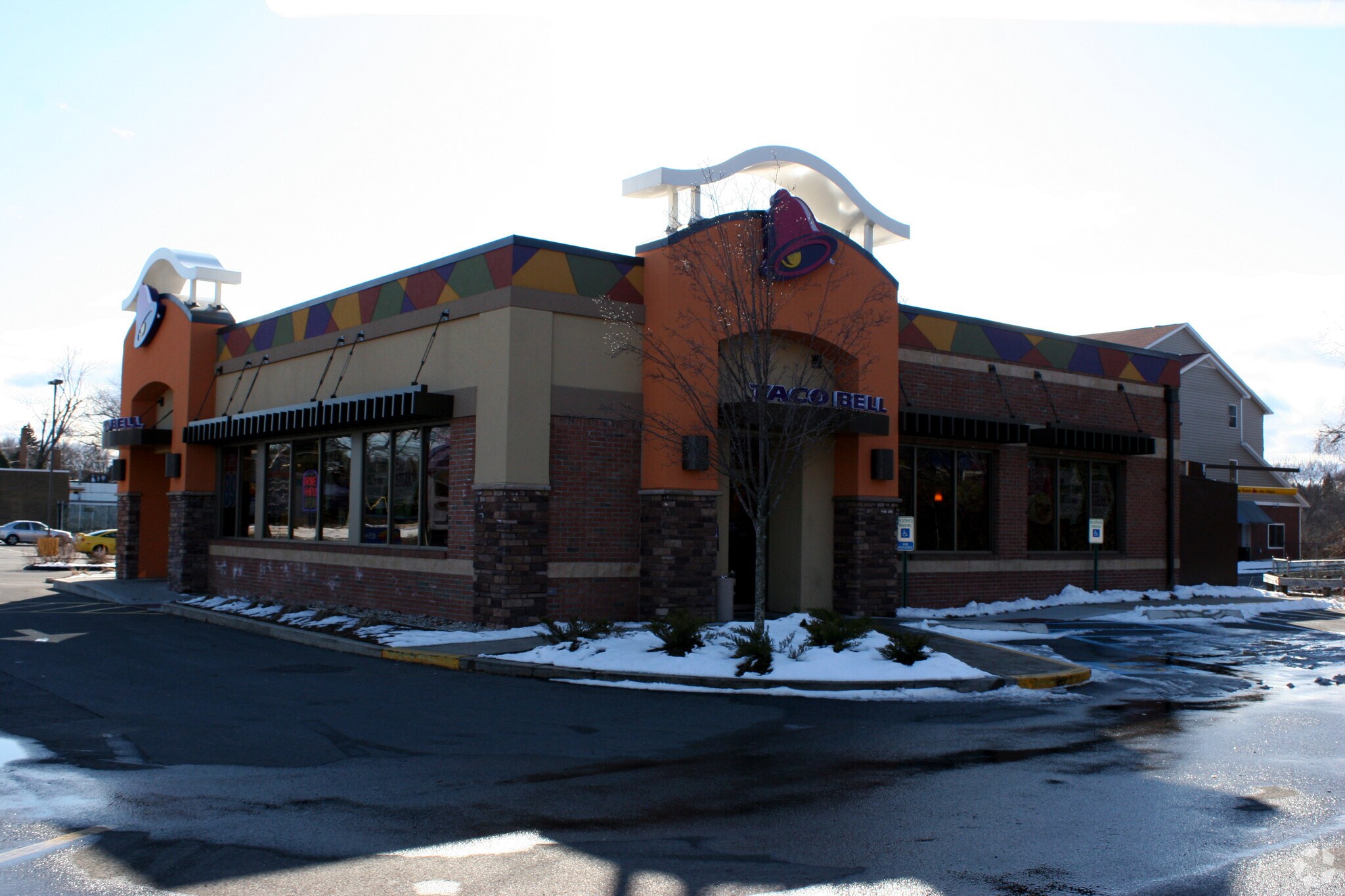 343 Center St, Ludlow, MA for sale Primary Photo- Image 1 of 1