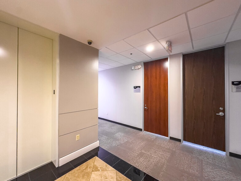 9999 Bellaire Blvd, Houston, TX for lease - Interior Photo - Image 3 of 186