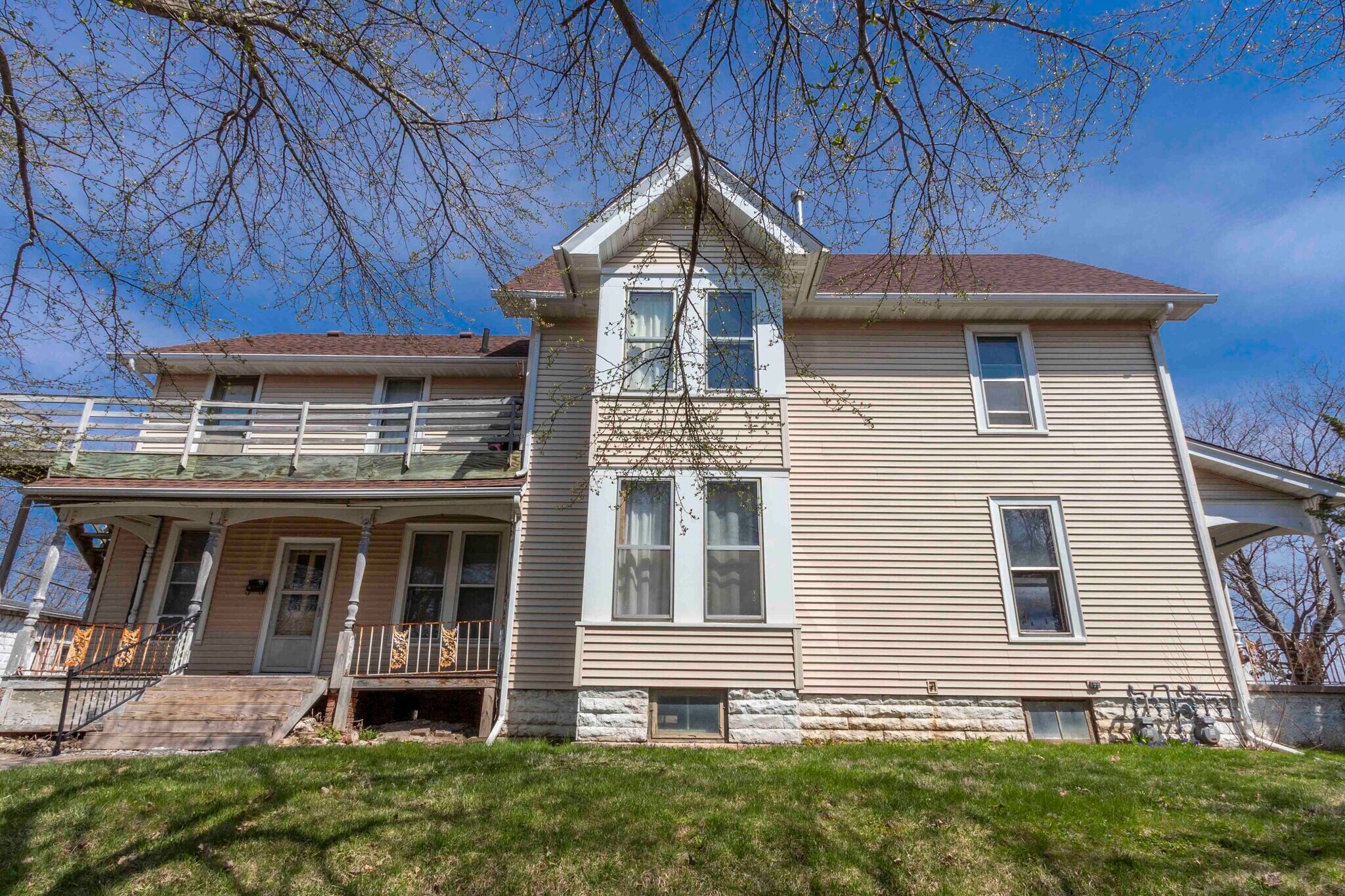 121 Franklin St, Cedar Falls, IA for sale Primary Photo- Image 1 of 1