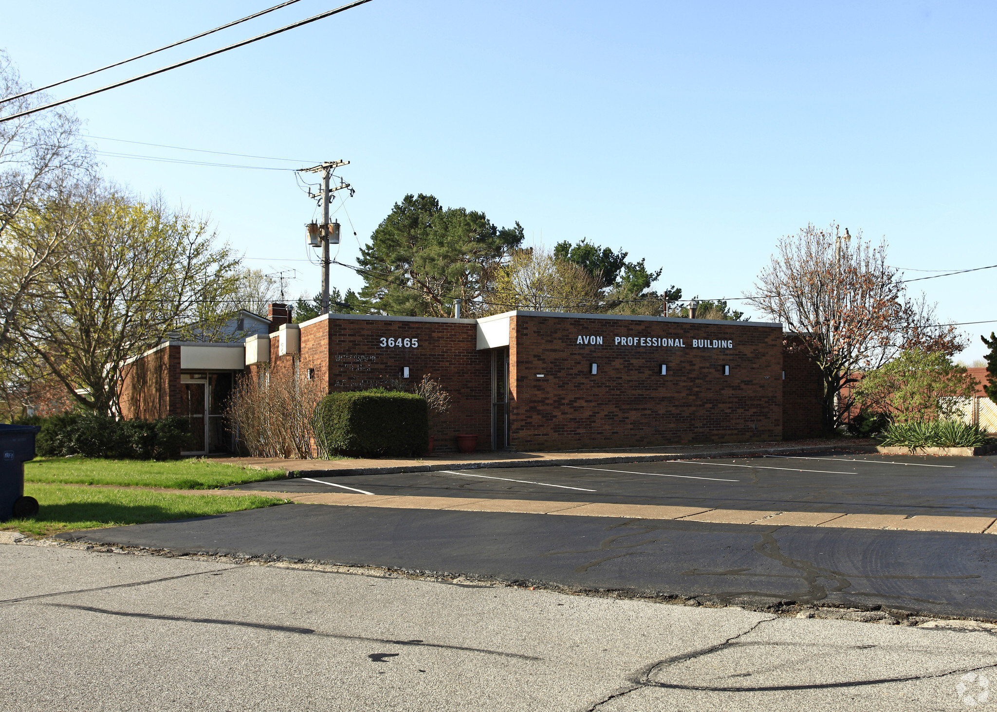 36465 & 36475 Detroit Rd portfolio of 2 properties for sale on LoopNet.com Building Photo- Image 1 of 3