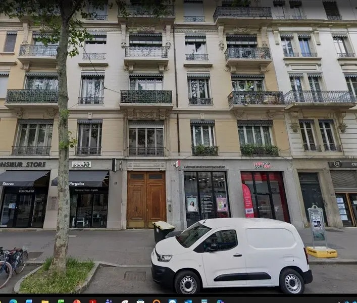 Office in Lyon for lease Building Photo- Image 1 of 2