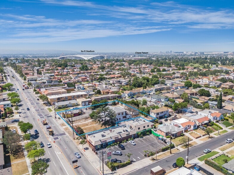 7725 Crenshaw Blvd, Los Angeles, CA for sale - Aerial - Image 1 of 1