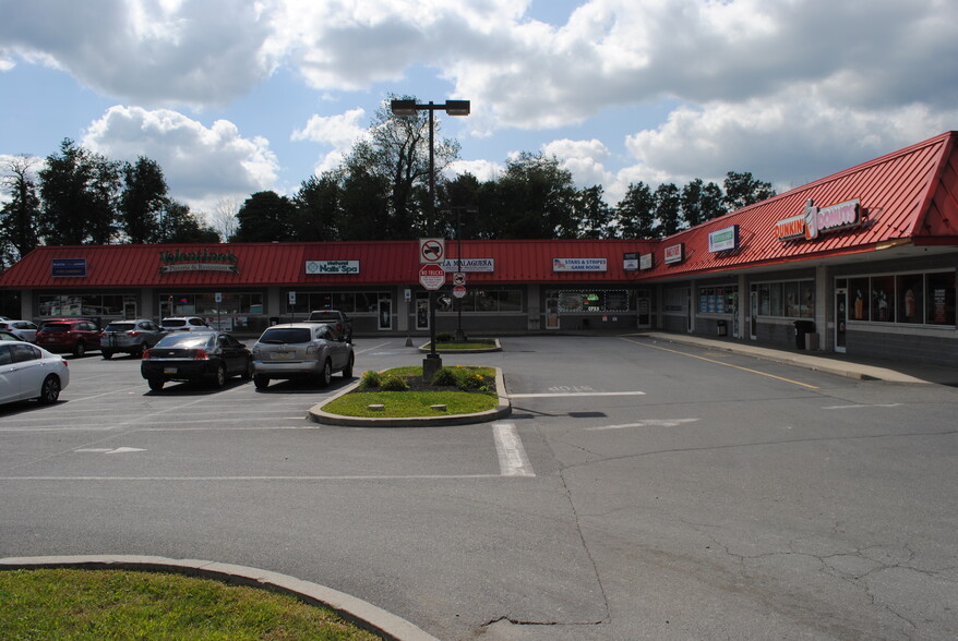 1630-1668 W High St, Pottstown, PA for lease - Building Photo - Image 1 of 6