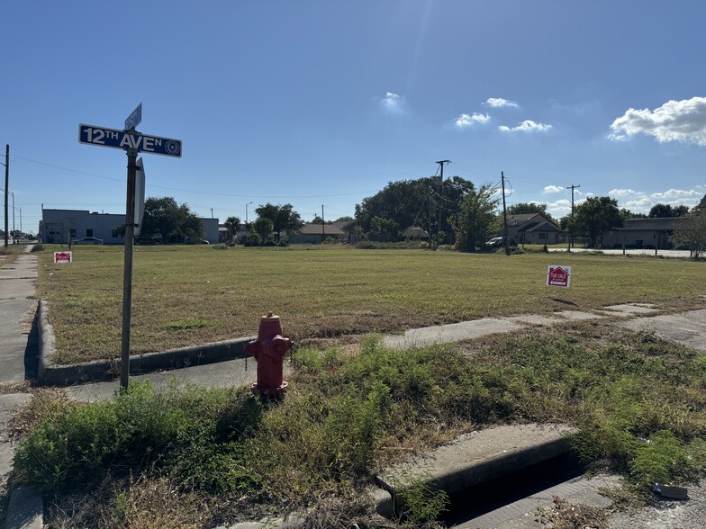 1119 6th St N, Texas City, TX for sale - Building Photo - Image 3 of 10