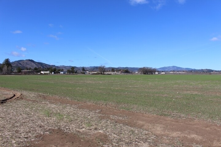 410 Ford Rd, Ukiah, CA for sale Primary Photo- Image 1 of 1