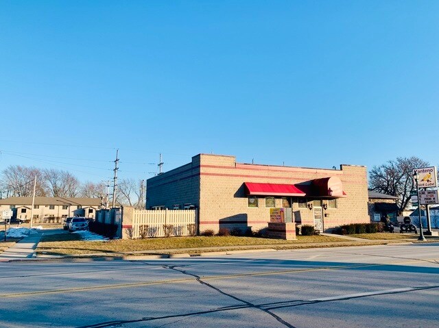178 N Locust St, Manteno, IL for sale Building Photo- Image 1 of 1