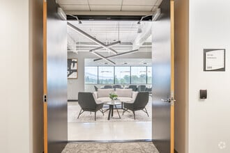 1800 Sutter St, Concord, CA for lease Interior Photo- Image 2 of 15