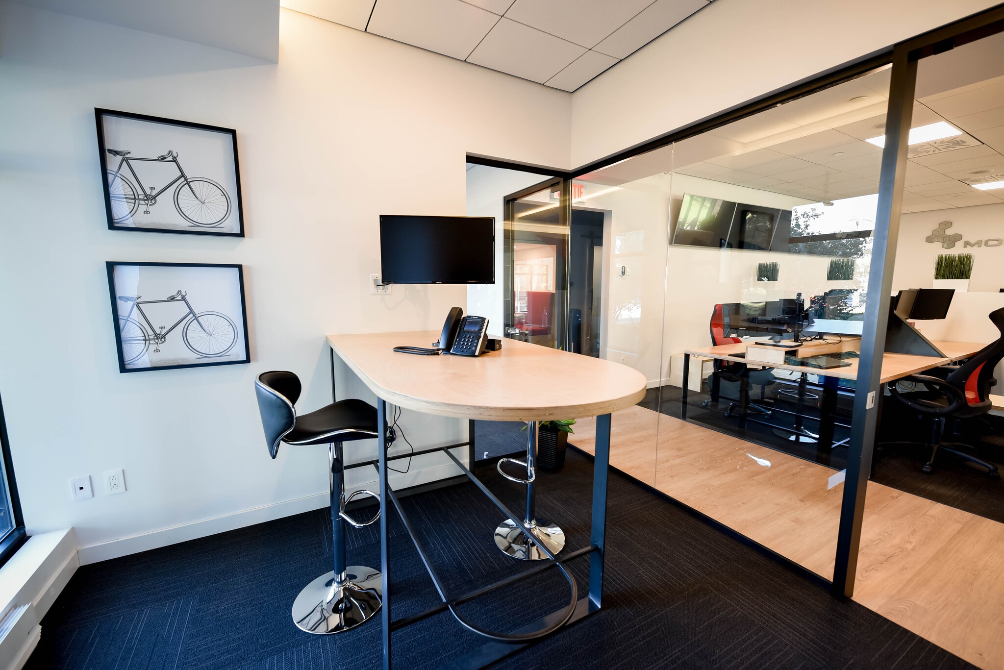 2727 Rue Saint-Patrick, Montréal, QC for lease Interior Photo- Image 1 of 1