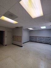 2945 Stone Hogan Connector Rd, Atlanta, GA for lease Interior Photo- Image 2 of 11