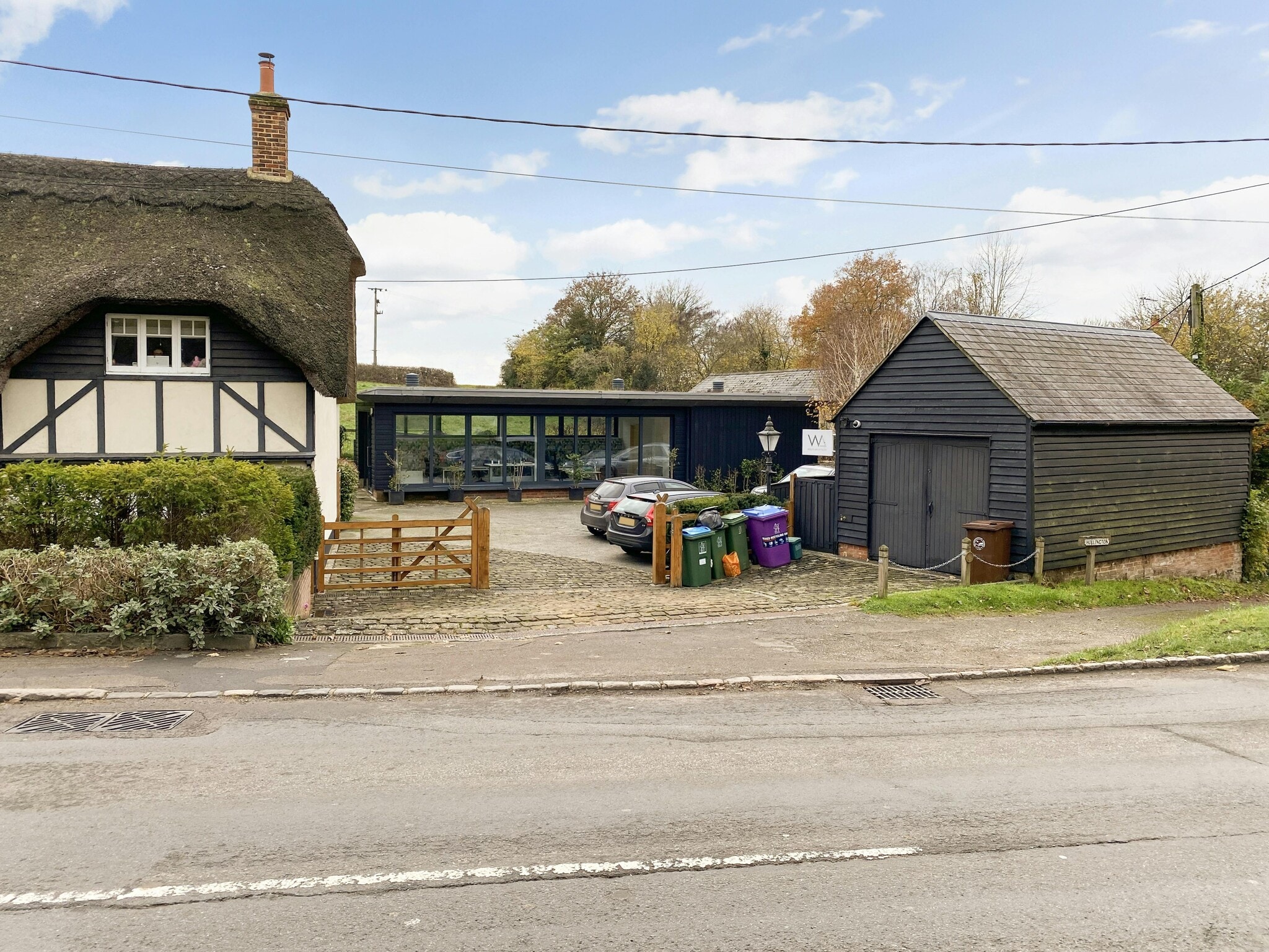 83 Bicester Rd, Long Crendon for lease Building Photo- Image 1 of 7