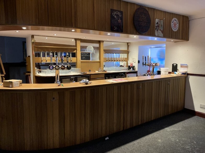 36 North Harbour St, Ayr for sale - Interior Photo - Image 3 of 5