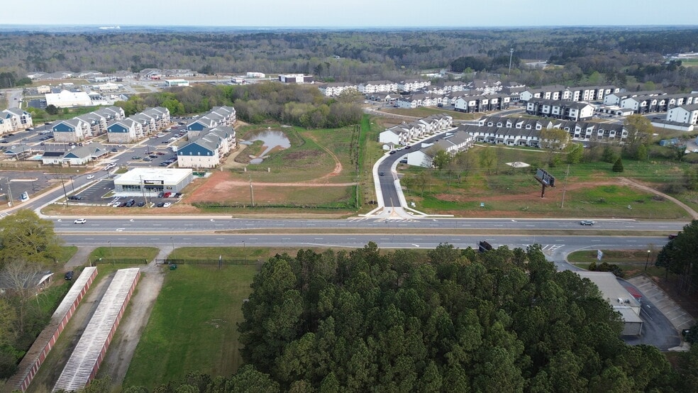 1045 Hull Rd, Athens, GA for lease - Building Photo - Image 2 of 7