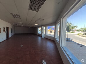 Retail in Quintanar de la Orden, Toledo for lease Interior Photo- Image 2 of 4