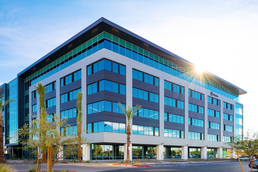 3133 W Frye Rd, Chandler, AZ for lease - Primary Photo - Image 1 of 23