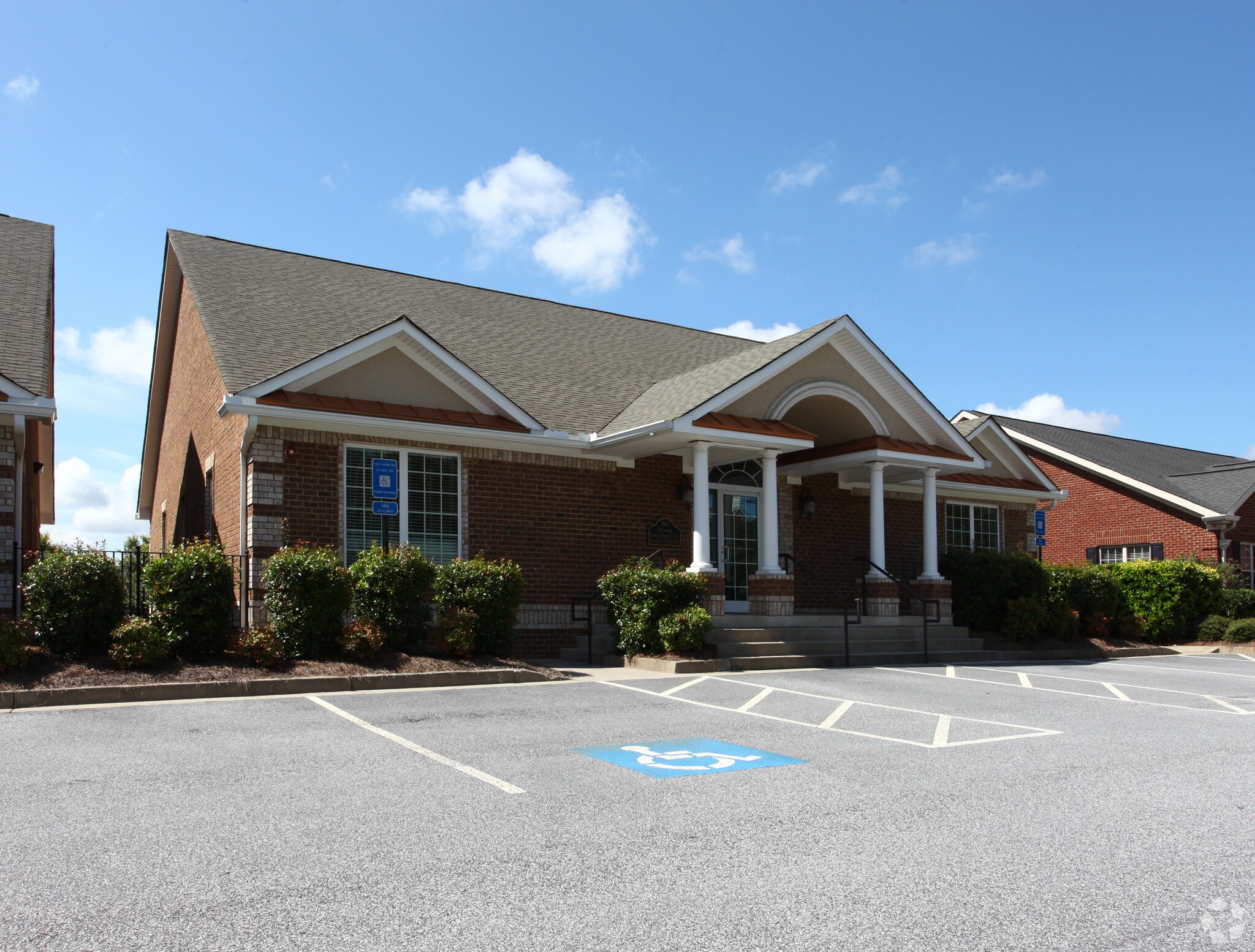 360-366 Racetrack Rd, McDonough, GA for sale Primary Photo- Image 1 of 1