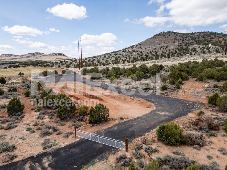 UT-18, Central, UT for sale - Primary Photo - Image 2 of 15