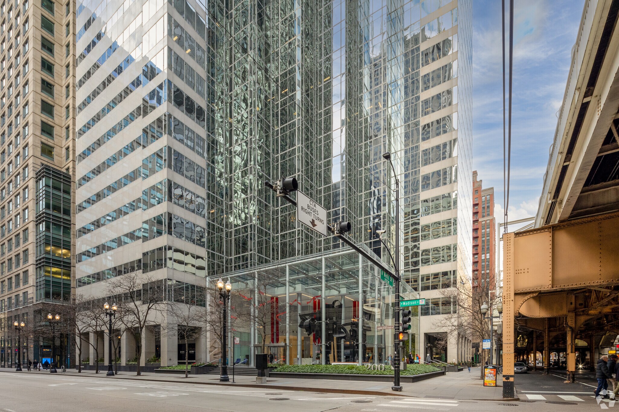 200 W Madison St, Chicago, IL for lease Building Photo- Image 1 of 31