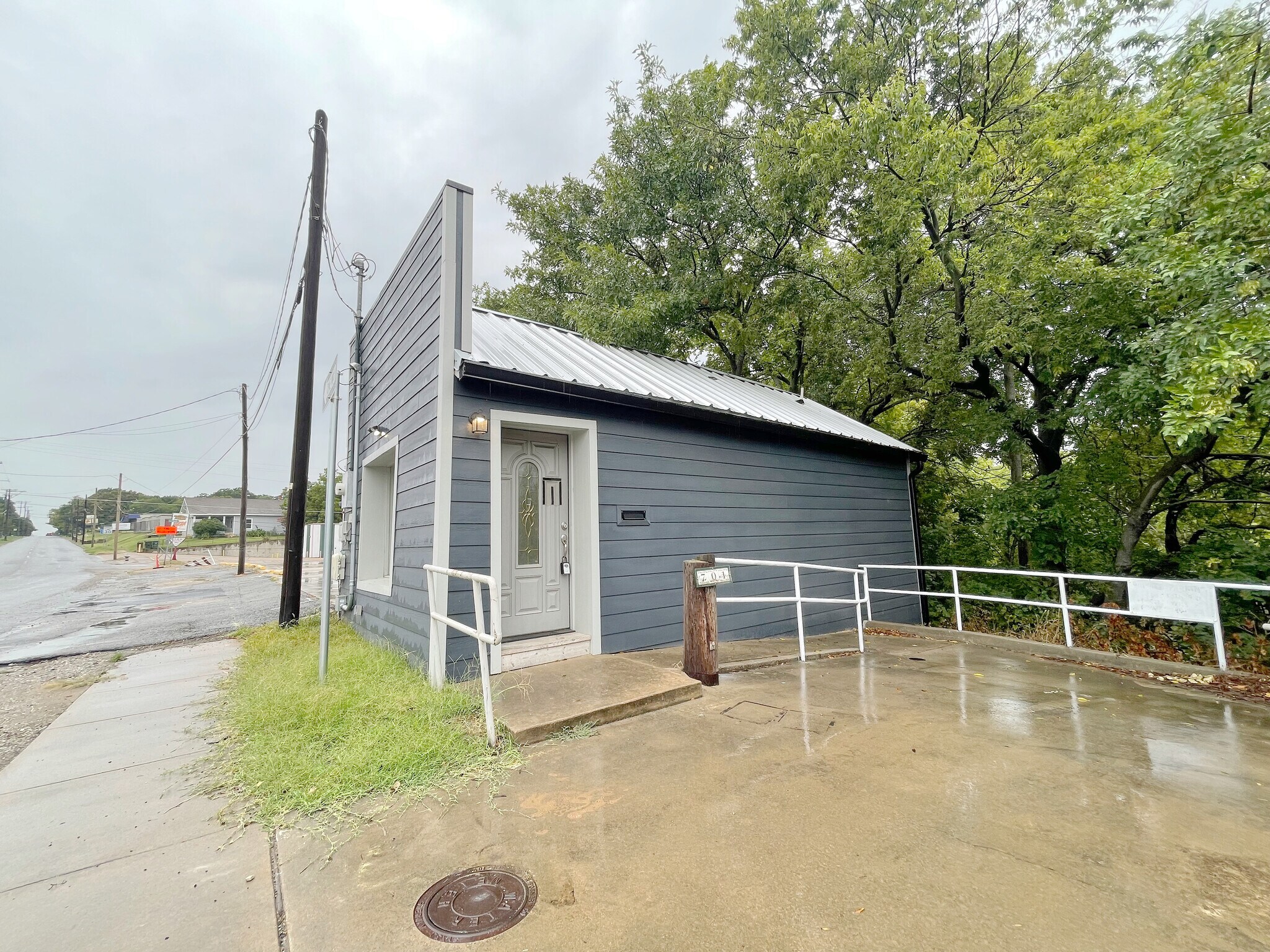 701 W Houston St, Sherman, TX for sale Building Photo- Image 1 of 1