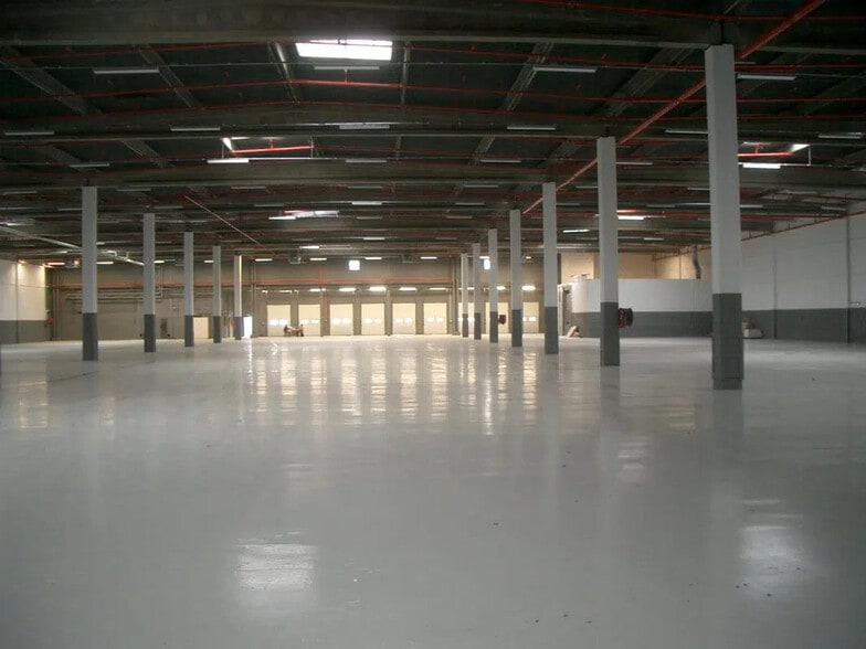 Avenue D'Oceanie, Les Ulis for lease - Building Photo - Image 3 of 8