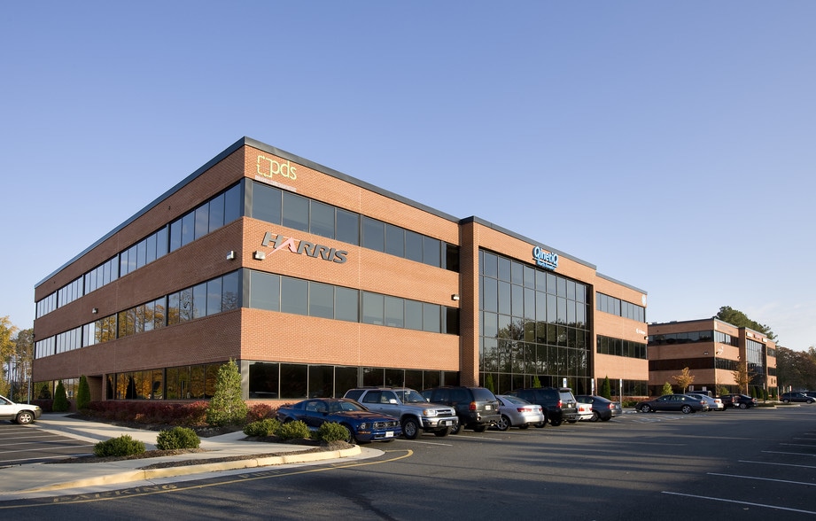 65 Barrett Heights Rd, Stafford, VA for lease - Building Photo - Image 2 of 22