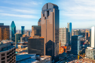 Dallas Arts Tower - Convenience Store