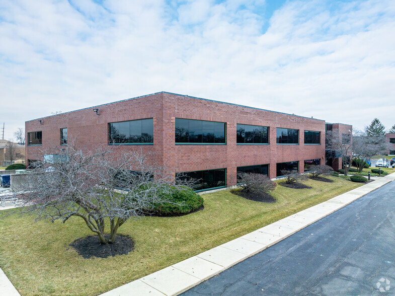 1761 S Naperville Rd, Wheaton, IL for sale - Building Photo - Image 3 of 8