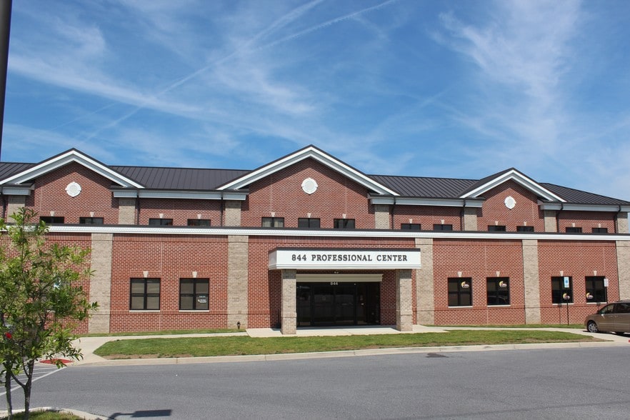 844 Washington Rd, Westminster, MD 21157