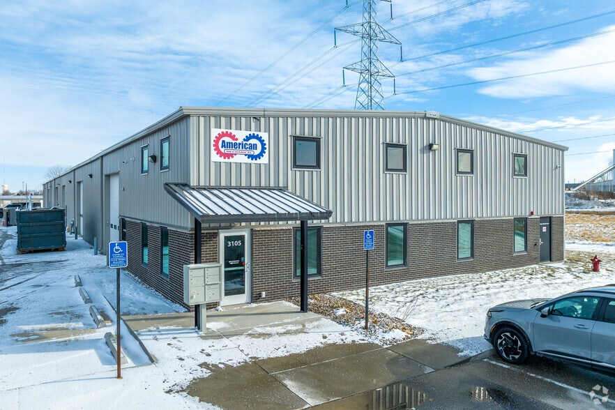 3105 SE Enterprise Dr, Grimes, IA 50111