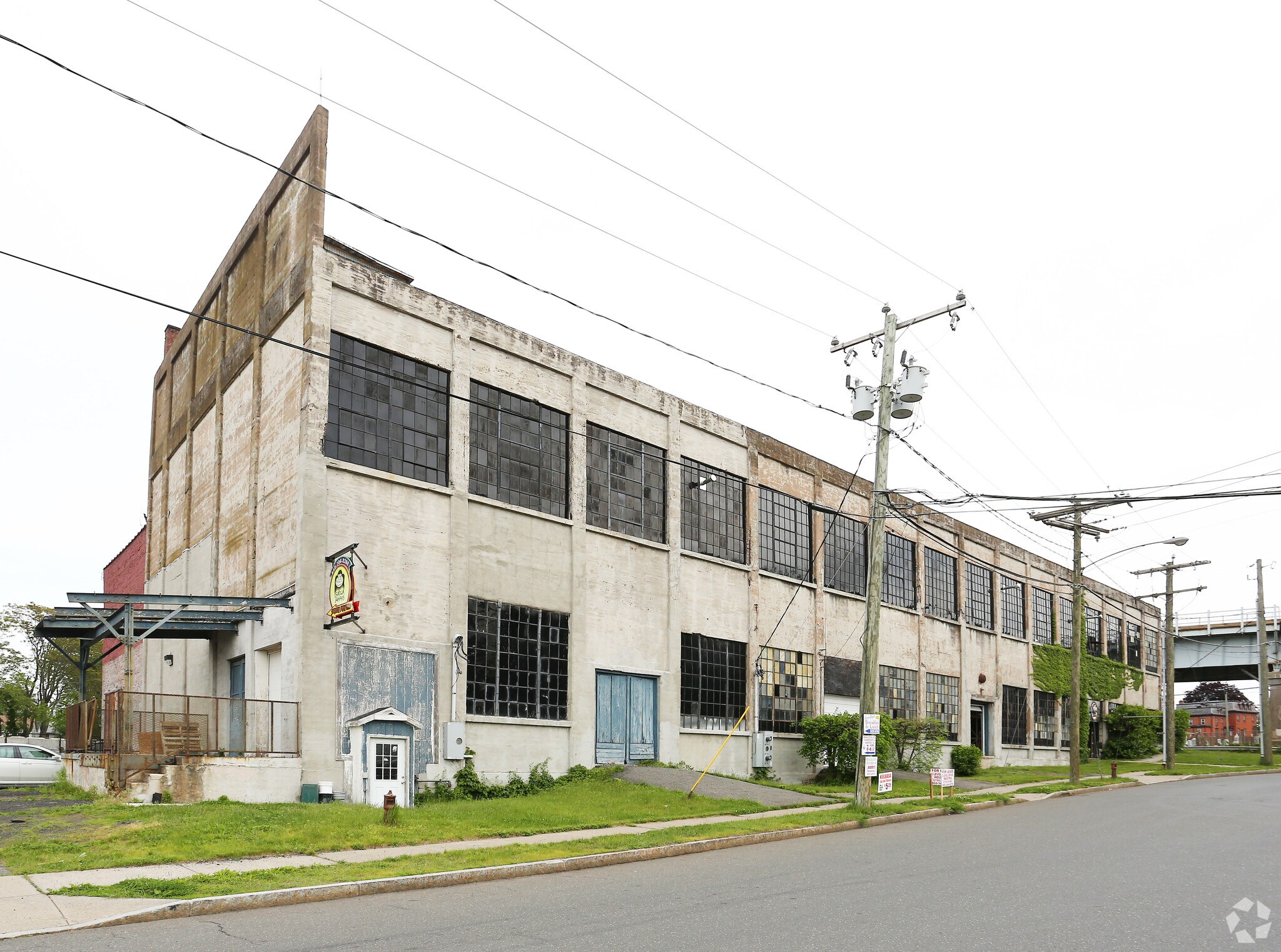 52 N Main St, Middletown, CT for sale Primary Photo- Image 1 of 1