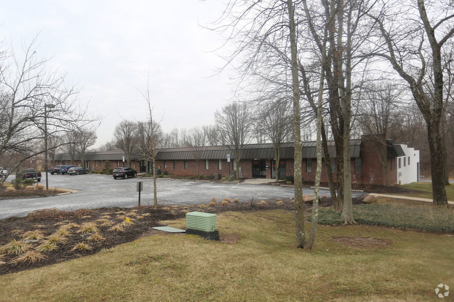 2101-2161 Potshop Ln, East Norriton, PA for lease - Primary Photo - Image 1 of 10