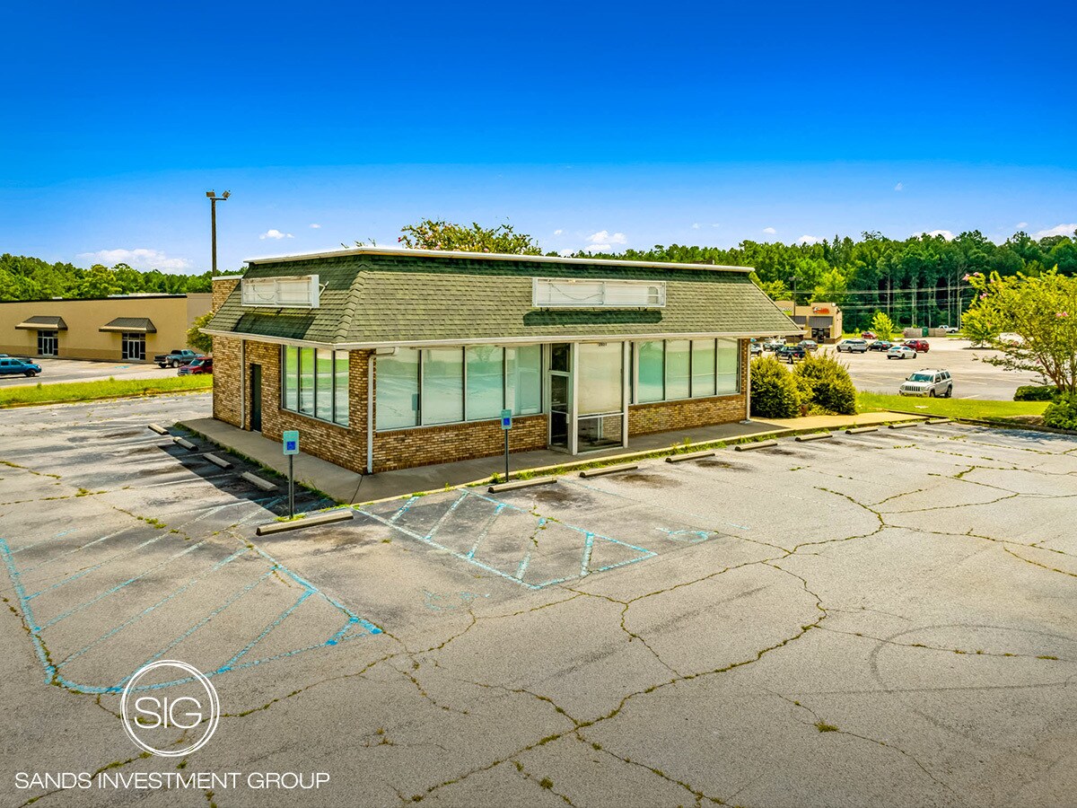 2531 Highway 25 S, Greenwood, SC for lease Primary Photo- Image 1 of 6