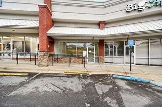 3760 Sixes Rd, Canton, GA for lease Interior Photo- Image 1 of 5