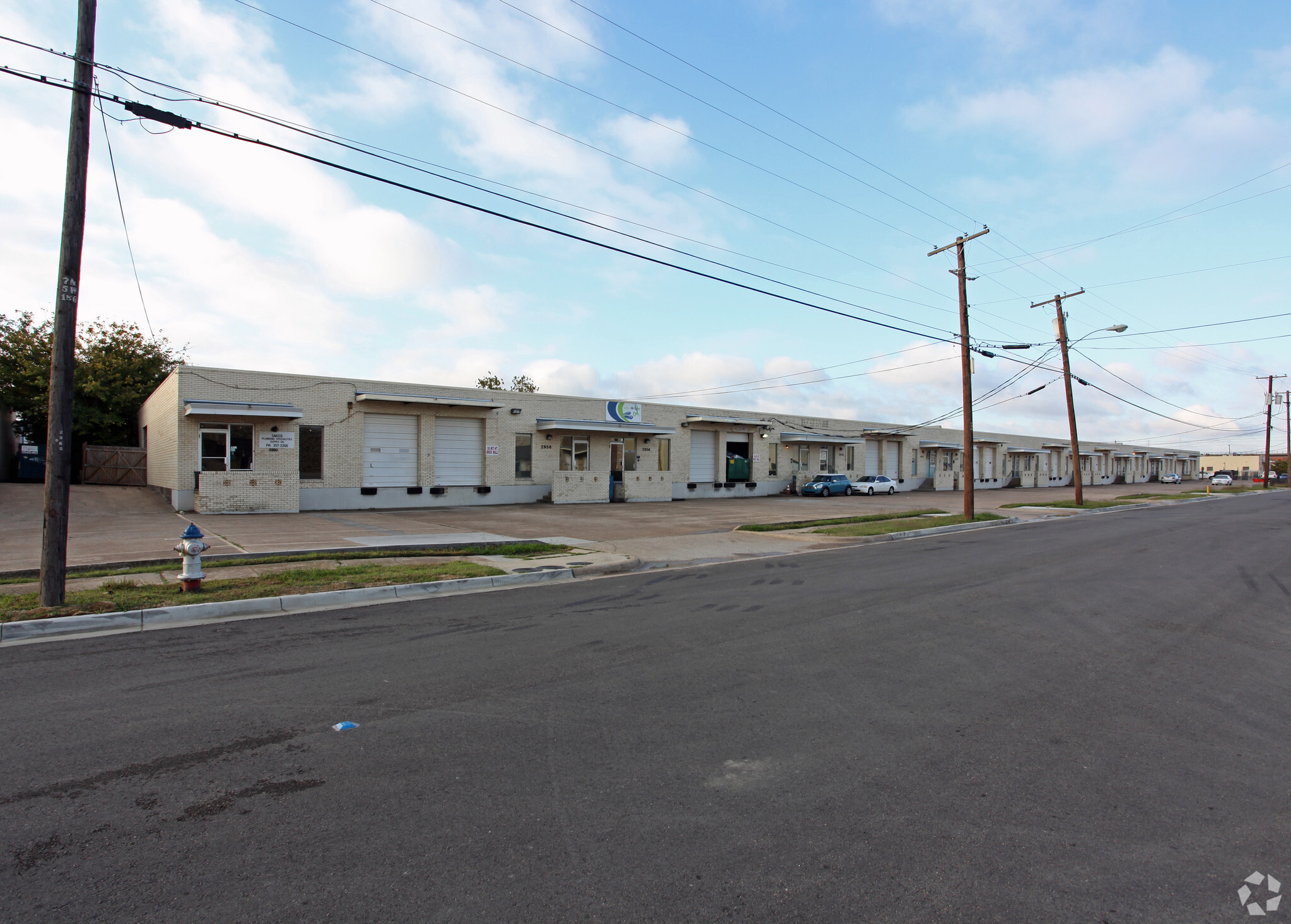 2906-2960 Congressman Ln, Dallas, TX for lease Building Photo- Image 1 of 3