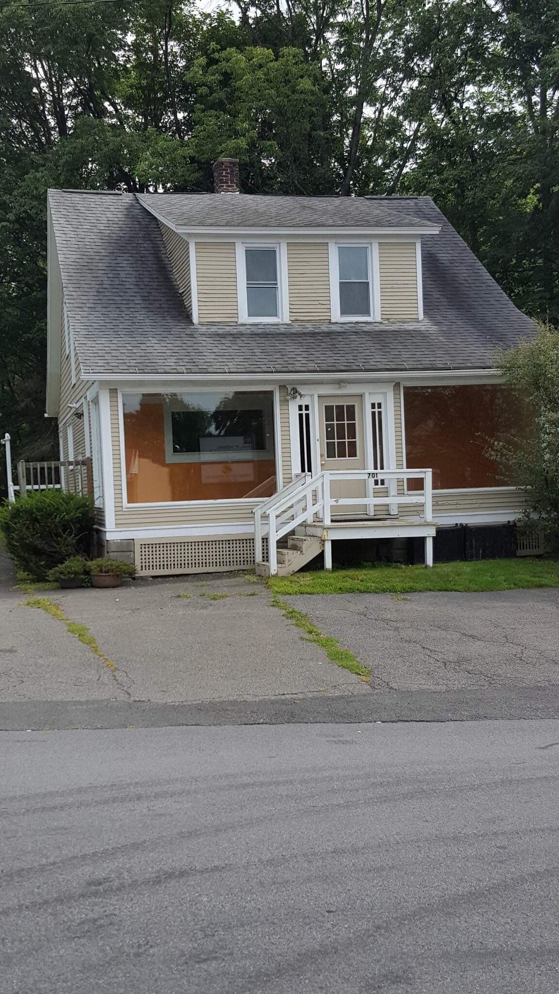 700 N State St, Clarks Summit, PA for sale Primary Photo- Image 1 of 1