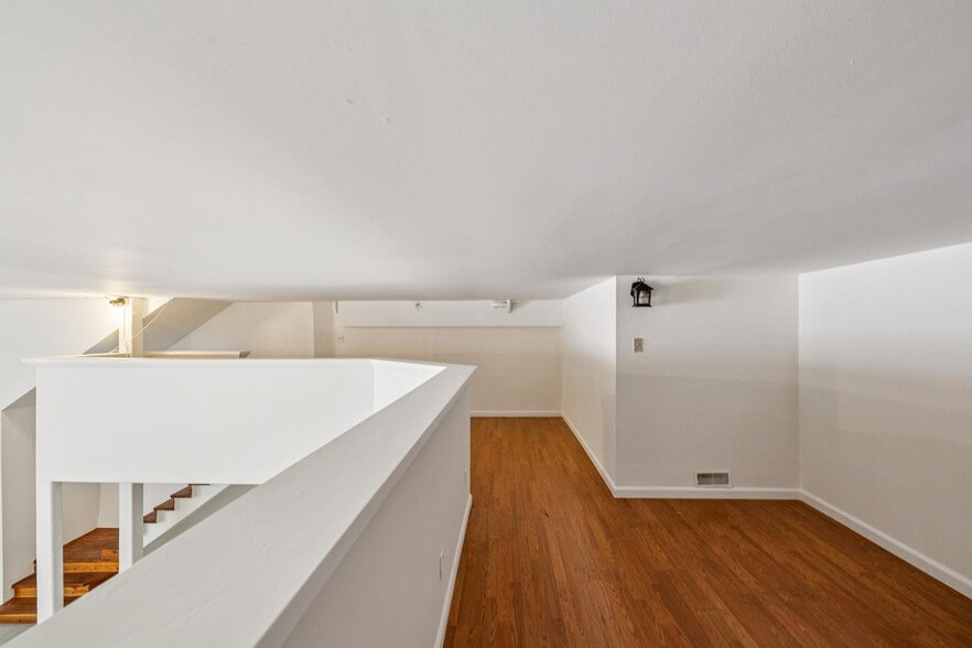 9 Grace St, San Francisco, CA for sale - Interior Photo - Image 2 of 11