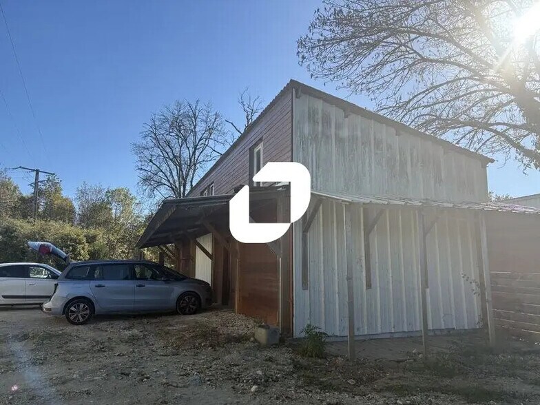 Flex in Camblanes-et-Meynac for sale - Building Photo - Image 1 of 6