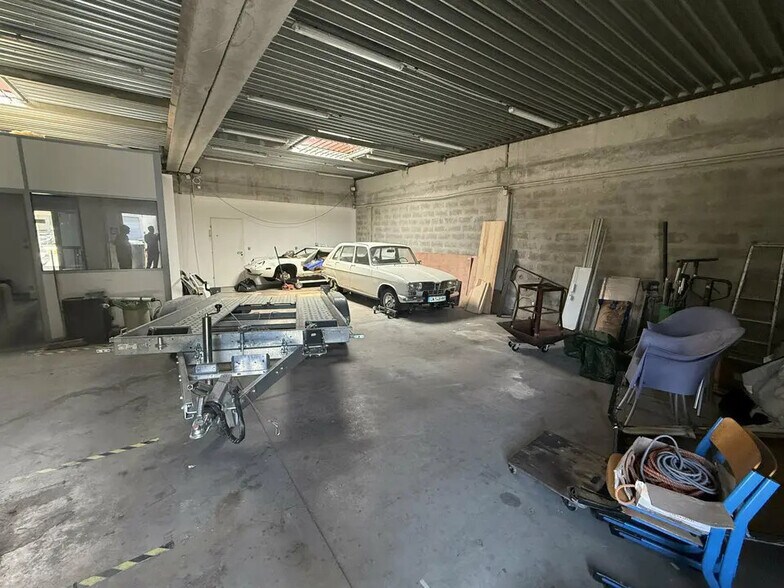 645 Rue Mayor De Montrichet, LES MILLES for lease - Interior Photo - Image 1 of 4