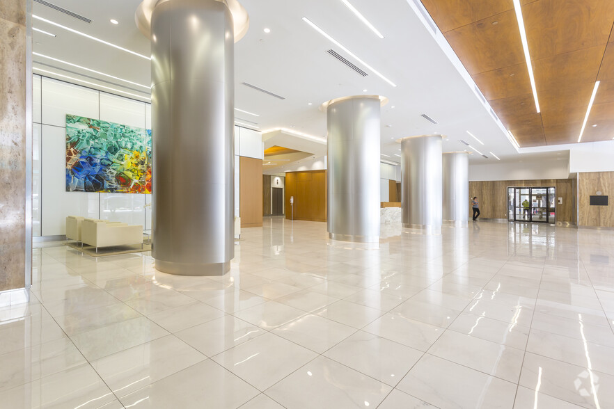 1 SE 3rd Ave, Miami, FL for lease - Interior Photo - Image 3 of 11