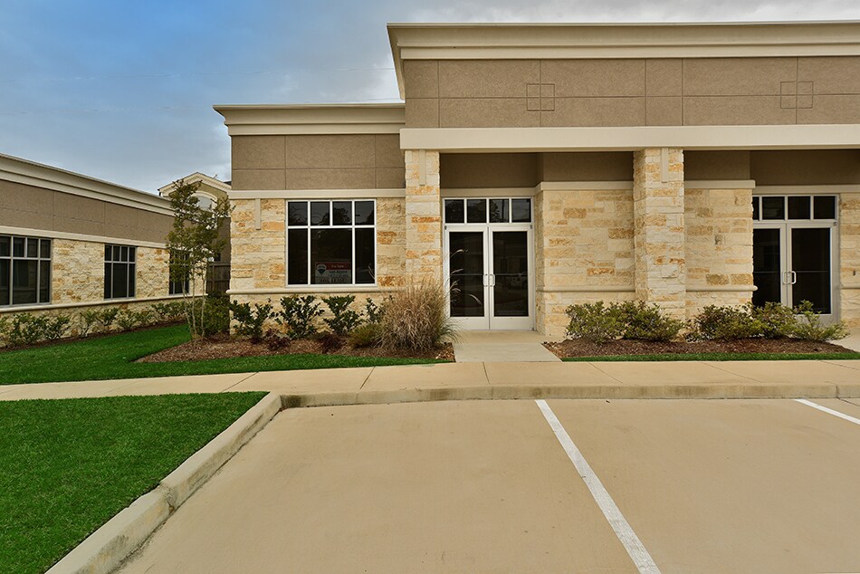2219 Sawdust Rd, The Woodlands, TX 77380 - Unit 504 -  - Interior Photo - Image 2 of 12