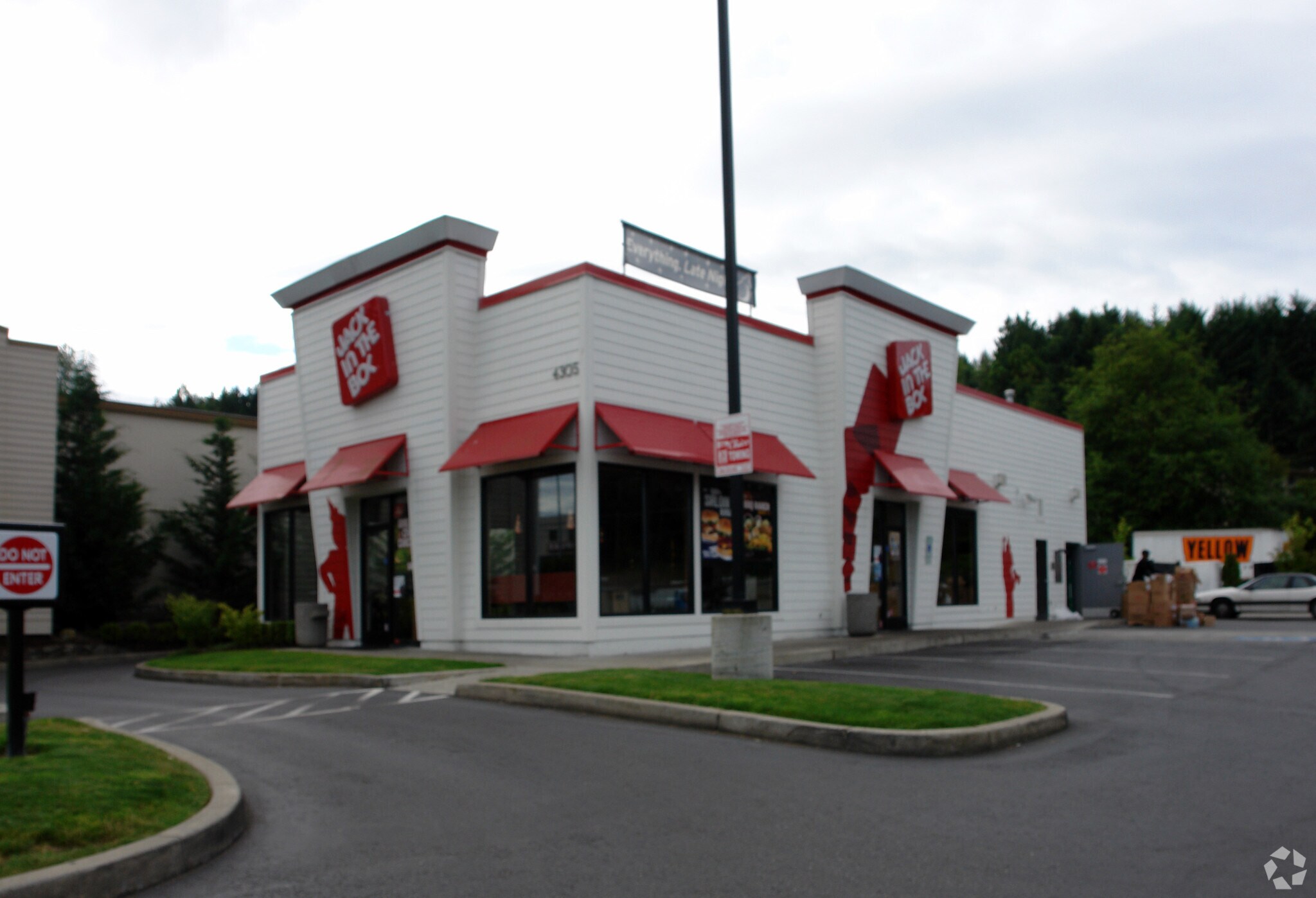 4305 Kitsap Way, Bremerton, WA 98312