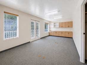 370 E 400 S, Springville, UT for lease Interior Photo- Image 2 of 12
