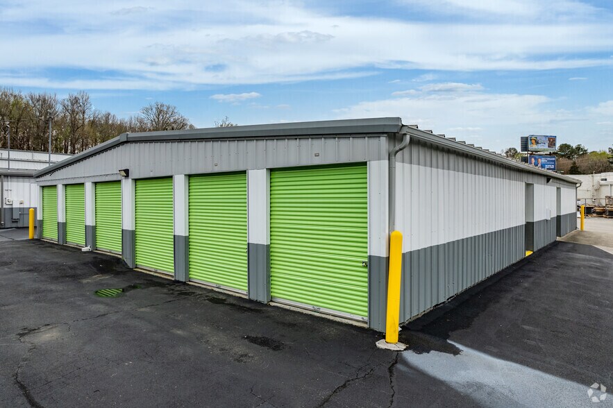 19668 Highway 11 E, Lenoir City, TN for lease - Primary Photo - Image 1 of 9