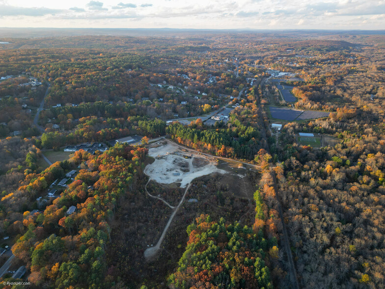 290 Millville Rd, Uxbridge, MA for sale - Aerial - Image 2 of 26