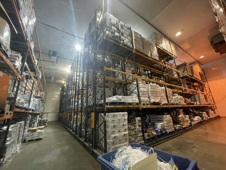 Whitley Rd, Newcastle Upon Tyne for lease - Interior Photo - Image 2 of 7