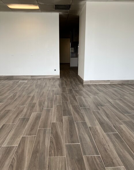 2413 Fairview Ave, Santa Ana, CA for lease - Building Photo - Image 3 of 20