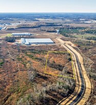 300-400 Pete's Way Way, Byron GA - Business Park