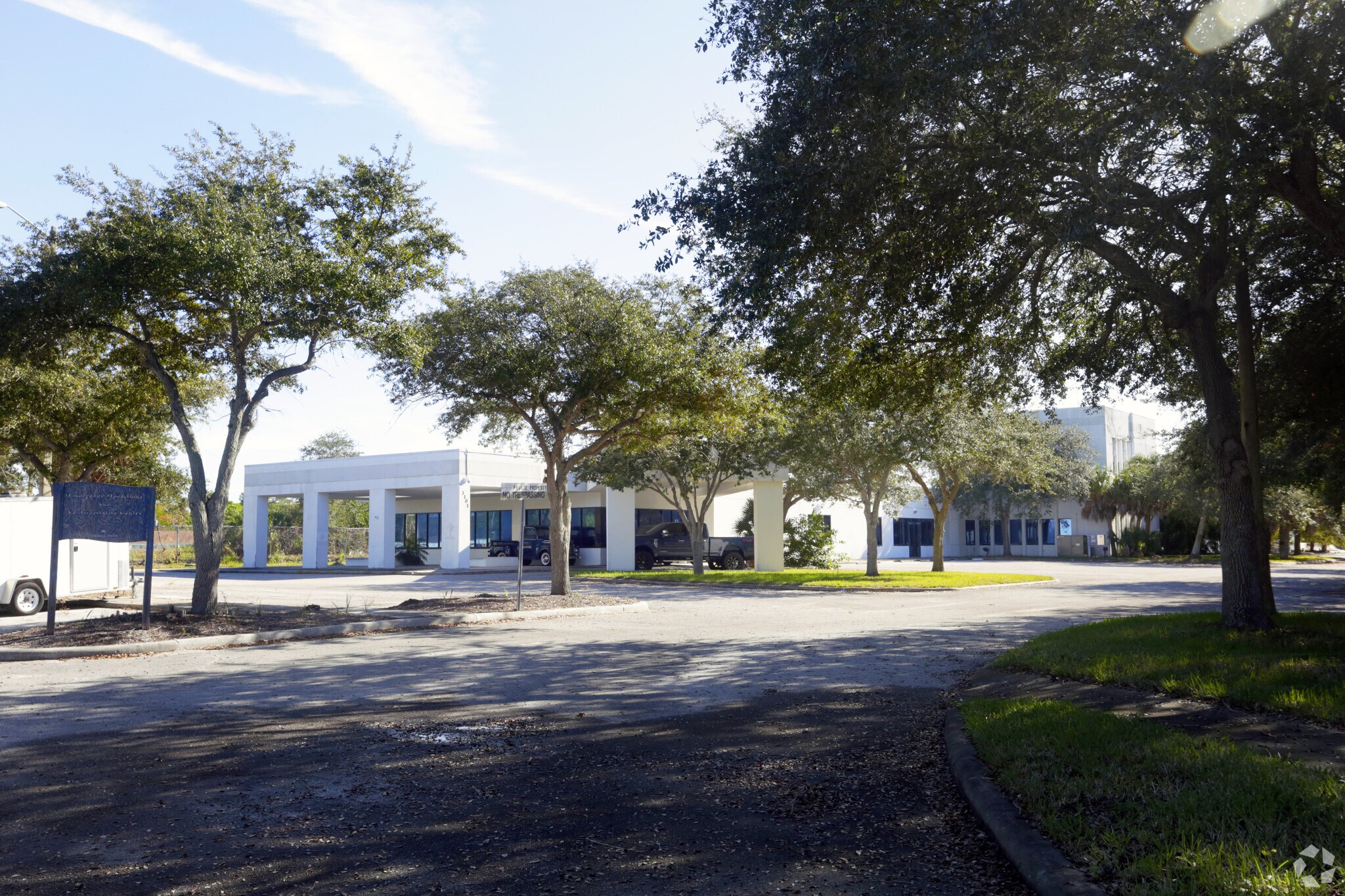 3101 37th Ave N, Saint Petersburg, FL for sale Primary Photo- Image 1 of 1