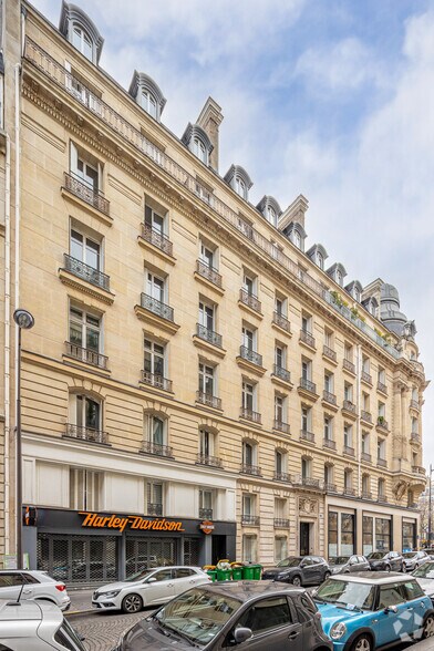 2 Rue Villaret De Joyeuse, Paris for lease - Building Photo - Image 3 of 5